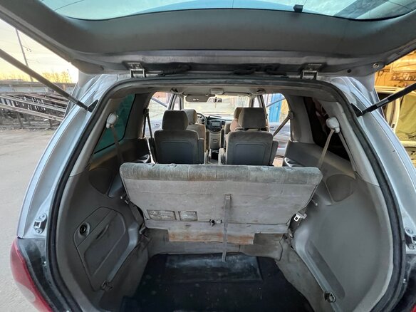 2000 Mazda MPV II (LW), серебристый, 200000 рублей - вид 8