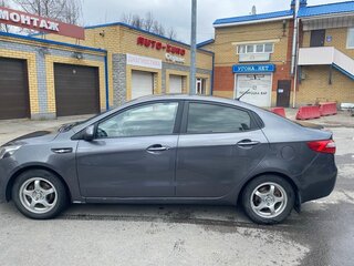 2012 Kia Rio III, серый, 620000 рублей, вид 3
