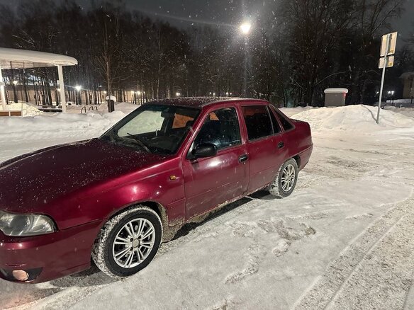 2011 Daewoo Nexia I Рестайлинг, красный, 145000 рублей - вид 4