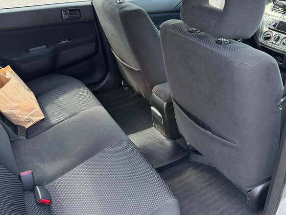 2007 Mitsubishi Lancer IX Рестайлинг, серебристый, 650000 рублей - вид 5
