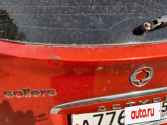 2012 SsangYong Actyon II, красный - вид 5