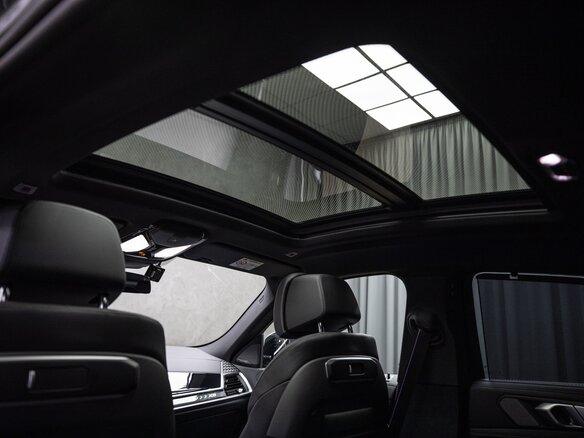 2025 BMW X6 40d III (G06) Рестайлинг, серый, 15800000 рублей - вид 11