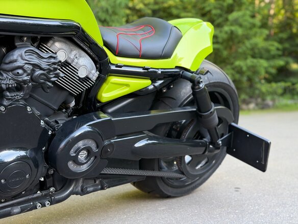 2008 Harley-Davidson V-Rod, чёрный, 2000000 рублей - вид 7