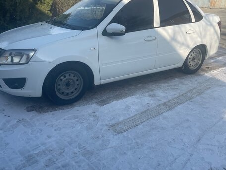 2015 Lada (ВАЗ) Granta I, белый, 500000 рублей, вид 4