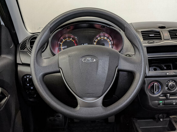 2024 Lada (ВАЗ) Granta I Рестайлинг, белый, 660000 рублей - вид 19