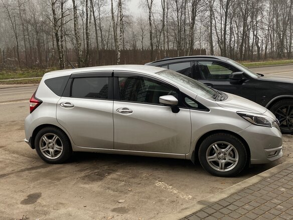 2020 Nissan Note II Рестайлинг, серебристый, 1250000 рублей - вид 10