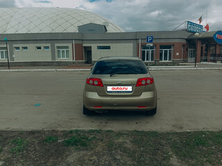 2009 Chevrolet Lacetti I, жёлтый, 420000 рублей, вид 4