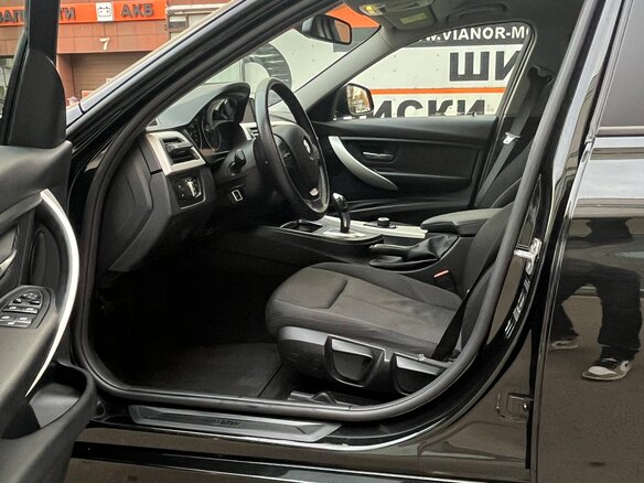 2018 BMW 3 серии 318i VI (F3x) Рестайлинг, чёрный, 1815000 рублей - вид 6