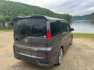 2015 Honda Stepwgn Spada V, серый, 1700000 рублей, вид 1