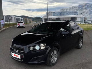 2013 Chevrolet Aveo II, чёрный, 650000 рублей, вид 1
