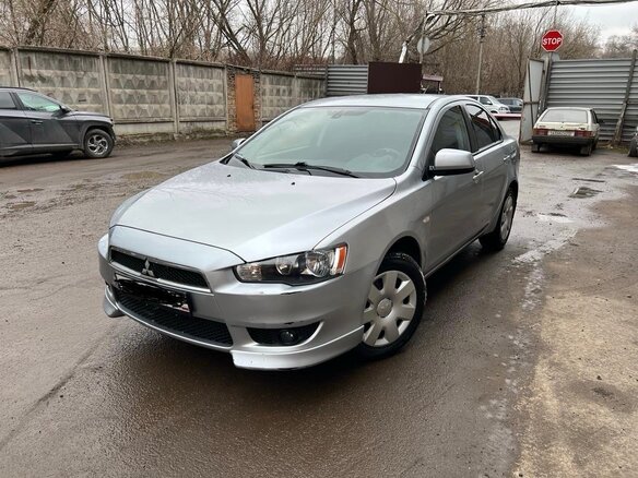 2008 Mitsubishi Lancer X, серебристый, 620000 рублей - вид 1