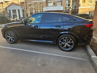 2021 BMW X6 30d III (G06), синий, 8999000 рублей, вид 2