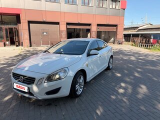 2012 Volvo S60 II, белый, 1200000 рублей, вид 1