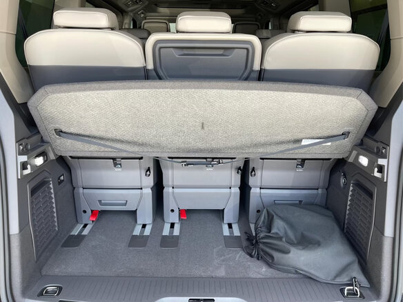 2026 Volkswagen Multivan T7, серый - вид 23
