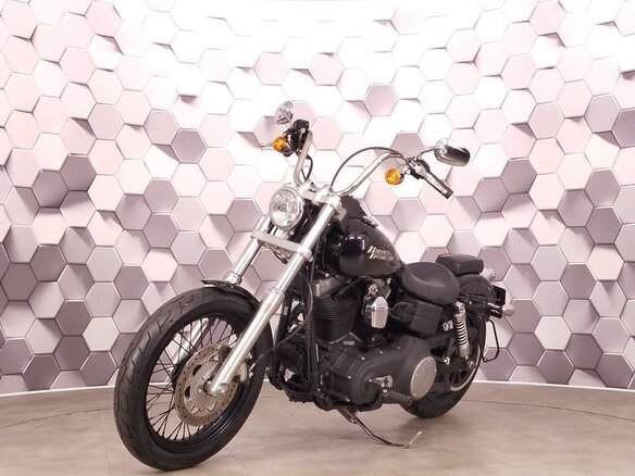 2009 Harley-Davidson Street Bob, чёрный, 895000 рублей - вид 1