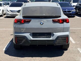 2025 BMW X2 sDrive20i II (U10), серый, 7150000 рублей, вид 4