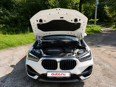 2020 BMW X1 18i sDrive II (F48) Рестайлинг, белый, 3150000 рублей, вид 3