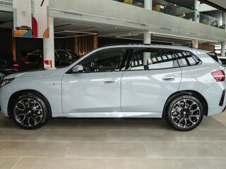 2026 BMW X3 Long 30L xDrive IV (G45/G48), серый, 6471000 рублей, вид 4