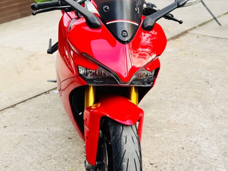 2017 Ducati Supersport, красный, 758000 рублей, вид 5