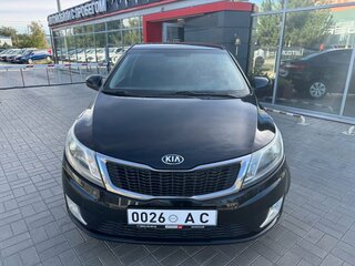 2013 Kia Rio 4-speed III, чёрный, 899900 рублей, вид 5
