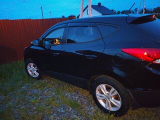 2012 Hyundai ix35 I, чёрный, 1000000 рублей, вид 3