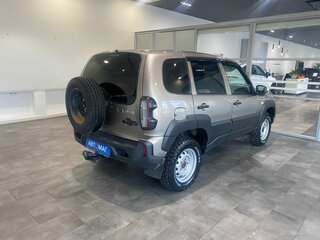 2021 Lada (ВАЗ) Niva Travel I, серый, 816000 рублей, вид 5