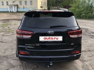 2017 Kia Sorento III Prime, чёрный, 2300000 рублей, вид 3