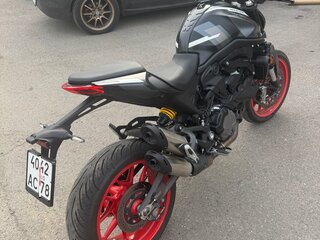 2021 Ducati Monster 937, серый, 980000 рублей, вид 3