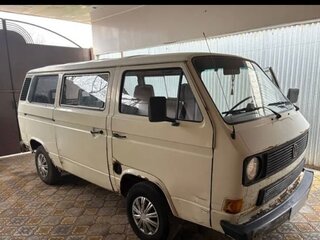 1990 Volkswagen Caravelle 4-speed T3, белый, 300000 рублей, вид 3