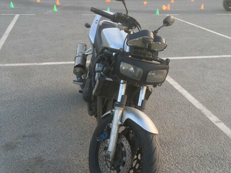 1999 Yamaha FZR600, серебристый, 160000 рублей, вид 4