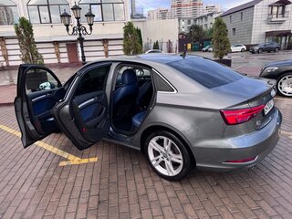 2020 Audi A3 III (8V) Рестайлинг, серый, 1850000 рублей, вид 3