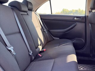 2007 Toyota Avensis II Рестайлинг, серебристый, 750000 рублей, вид 5