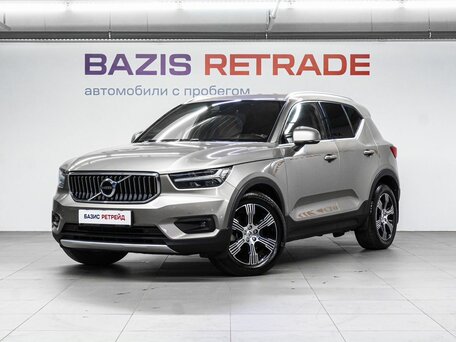 Volvo XC40 I