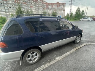 1998 Toyota Ipsum I (M10), синий, 600000 рублей, вид 2