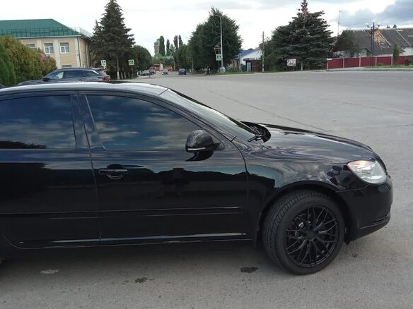2011 Skoda Octavia II (A5) Рестайлинг, чёрный, 1150000 рублей - вид 6