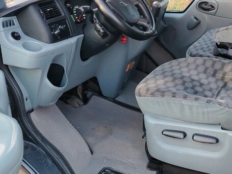 2008 Ford Tourneo, серый, 1400000 рублей, вид 5