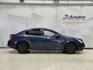2011 Chevrolet Cruze I, синий, 495000 рублей, вид 2