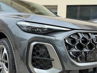 2026 Audi Q5 40 TDI III (GU), серый, 8300000 рублей, вид 3