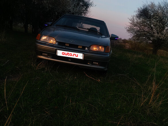 2004 Lada (ВАЗ) 2114, серебристый, 200000 рублей