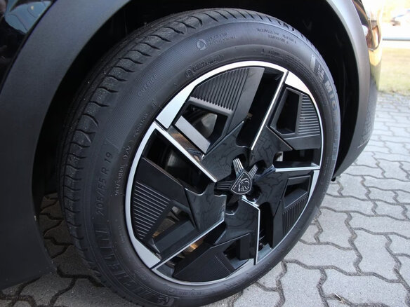 2024 Peugeot 408 III, чёрный, 4987114 рублей - вид 6