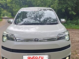 2017 Toyota Spade, белый, 1300000 рублей, вид 2