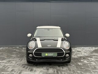 2018 Mini Hatch Cooper III (F55/F56) Рестайлинг, чёрный, 1795000 рублей, вид 3