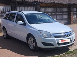 2008 Opel Astra H Рестайлинг, белый, 550000 рублей, вид 2