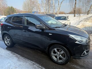 2014 Hyundai ix35 I Рестайлинг, чёрный, 1300000 рублей, вид 2