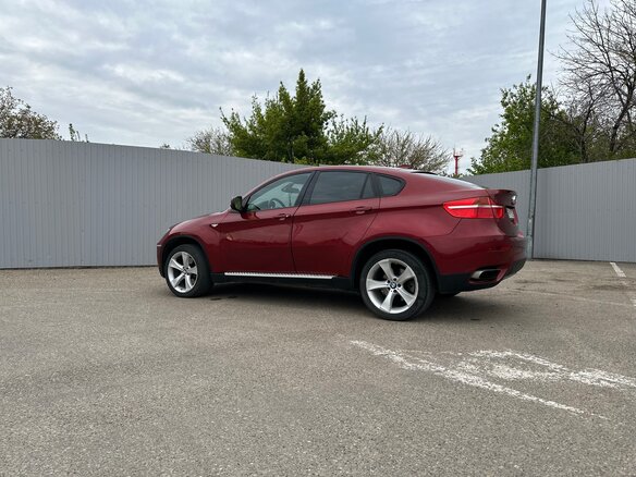 2008 BMW X6 50i 6-speed I (E71), красный, 1355000 рублей - вид 15