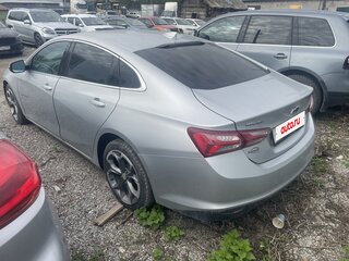 2020 Chevrolet Malibu IX Рестайлинг, серебристый, 960000 рублей, вид 5