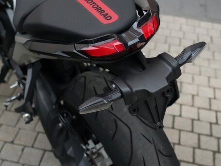 2025 BMW R 1300 RS, белый, 2250000 рублей, вид 4
