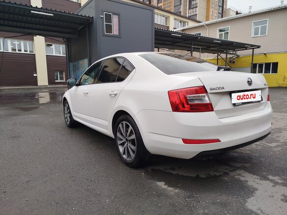 2014 Skoda Octavia III (A7), белый, 1120000 рублей - вид 7