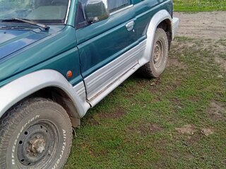 1994 Mitsubishi Pajero II, зелёный, 350000 рублей, вид 4