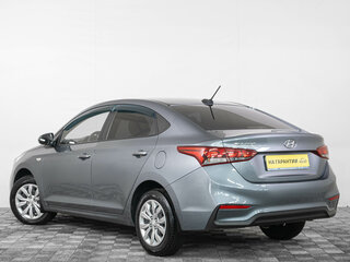 2017 Hyundai Solaris II, серый, 949000 рублей, вид 4